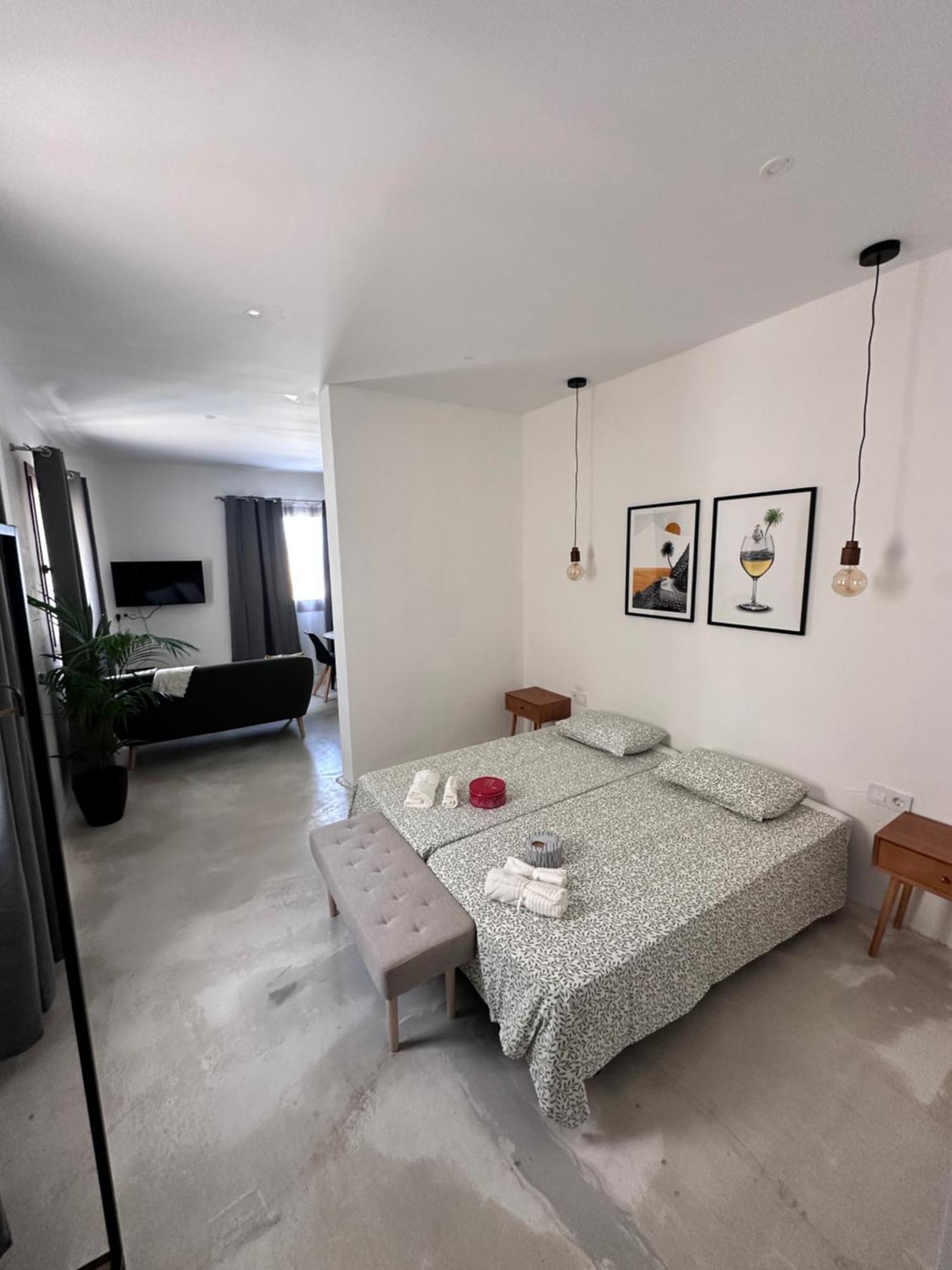 Euphorbia Suites Los Silos Dış mekan fotoğraf